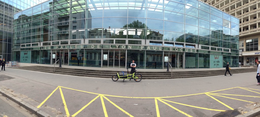 vélo cargo aux Halles de Lyon